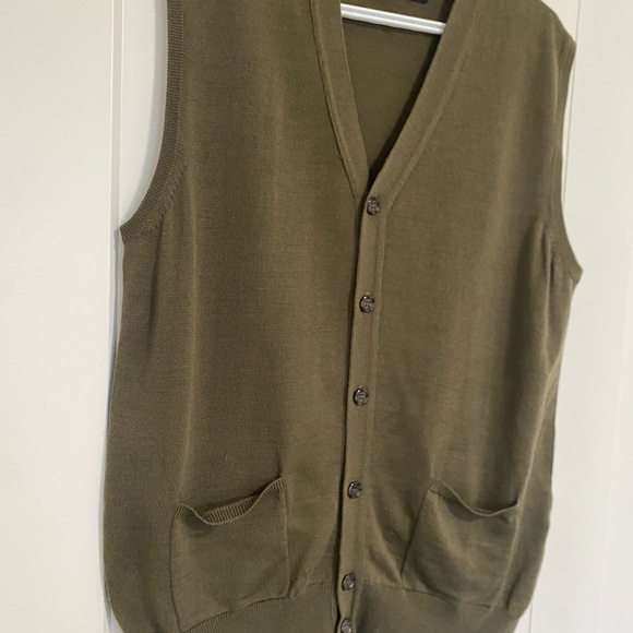 V Uomo Army Green Button Up Sleeveless Wool Blend Knit Vest Size Men's Large - Picture 3 of 6